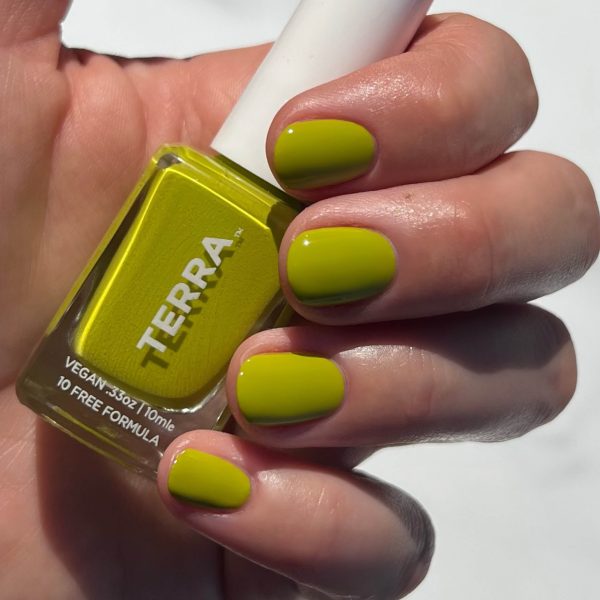 Terra Nail Polish No. 40 Lively Green Online Sale